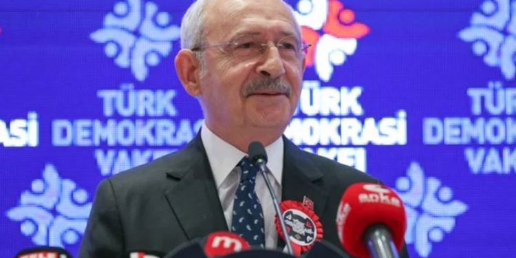 Kılıçdaroğlu: Siyasetçi gitmesini de bilmek zorunda