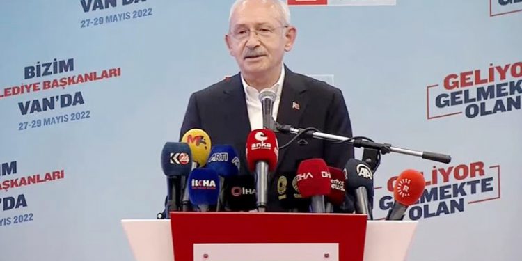 Kılıçdaroğlu: Türkiye, sığınmacıları tutmak zorunda olan bir ülke konumuna sokulmamalıdır