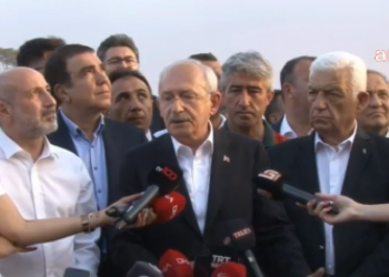 Kılıçdaroğlu orman yangını ile boğuşan Marmaris'te: 'Buraya bir yönetimin beceriksizliğini herkes görsün diye geldim'
