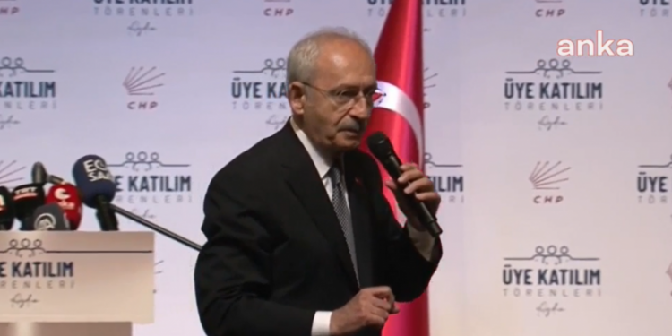 Kılıçdaroğlu'ndan Erdoğan'a: Bugüne kadar hiçbir devlet başkanı para dilenmek için yurt dışına gitmedi