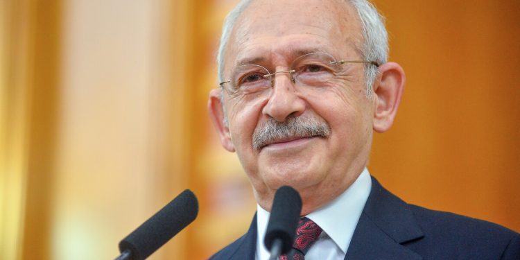 Kılıçdaroğlu’ndan Erdoğan’a 10 soru: ‘Bir damla cesaretin varsa cevap ver’