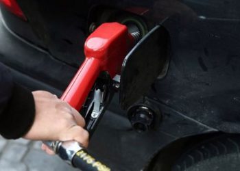 LPG ve benzine dolar zammı geliyor