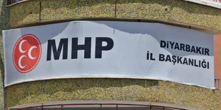 MHP'nin feshedilen Diyarbakır İl Yönetimi: Kayaalp dışında gözaltına alınan herhangi bir parti üyemiz yok