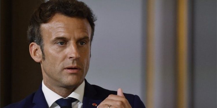 Macron: Fransa ve Avrupa, savaş ekonomisi vaziyetine girdik