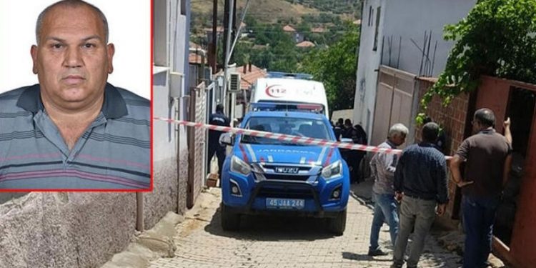 Manisa'da bir çift, evlerinde bıçaklanmış halde ölü bulundu