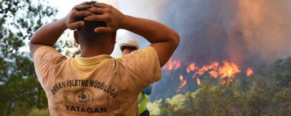 Marmaris Belediye Başkanı Oktay: 4 gün boyunca yüreğimizi yakan yangın, resmi açıklamalara göre nihayet söndürüldü