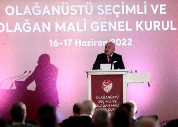 Mehmet Büyükekşi'den kulüplere yabancı müjdesi!