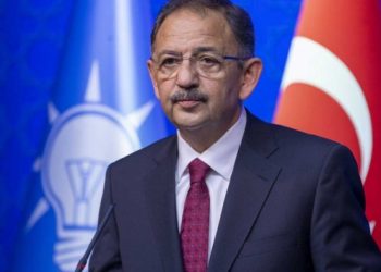 Mehmet &Ouml;zhaseki: Artık siyaseti yavaş yavaş bırakma zamanım geldi