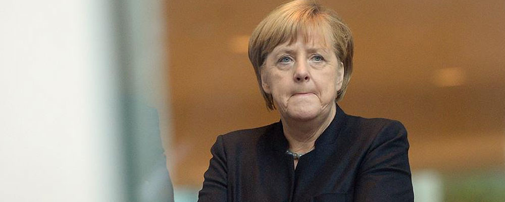 Merkel: Putin'le ilişkileri idare ediş şeklimden pişman değilim