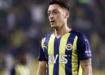 Mesut Özil, Fenerbahçe'yi takipten çıkardı!