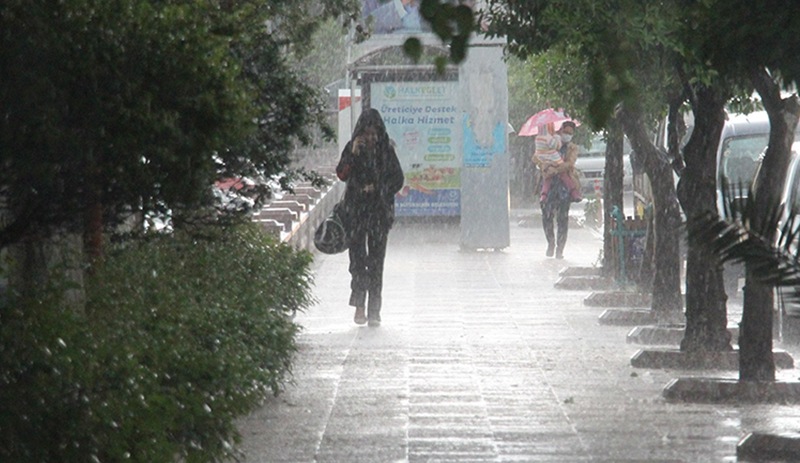 Meteorolojiden sağanak yağış uyarısı