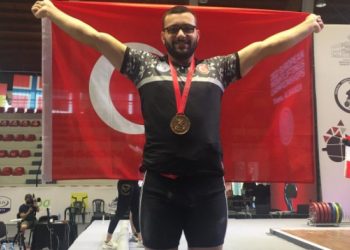 Milli halterci Onur Demirci, silkmede Avrupa üçüncüsü oldu