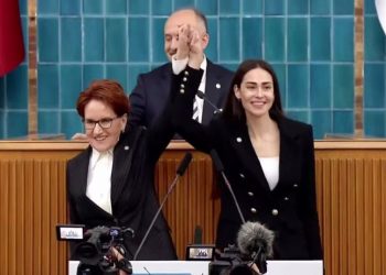 Milli tekvandocu İrem Yaman İYİ Parti'ye katıldı