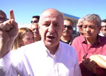 Muhalefet milletvekillerinden Özdağ'a destek: Anayasaya açıkça aykırı