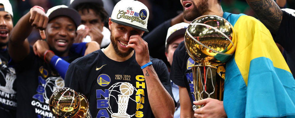 NBA’de 2021-2022 sezonunun şampiyonu Golden State Warriors