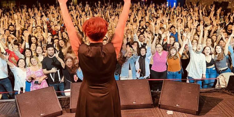 Nazan Öncel’den Erdoğan’a: Fahişelik mertebesine ne zaman erişiriz?