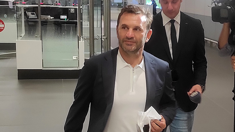 Okan Buruk, Galatasaray için İstanbul'da