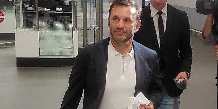 Okan Buruk, Galatasaray için İstanbul'da