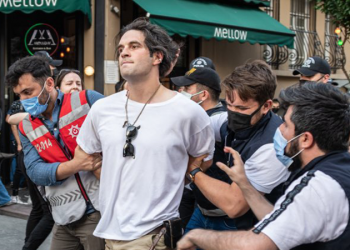 Onur yürüyüşlerine saldırı bilançosu: 34’ü çocuk, en az 526 kişi gözaltına alındı