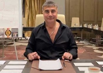 Peker, AKP’li Metin Külünk’le telefon görüşmesini yayınladı