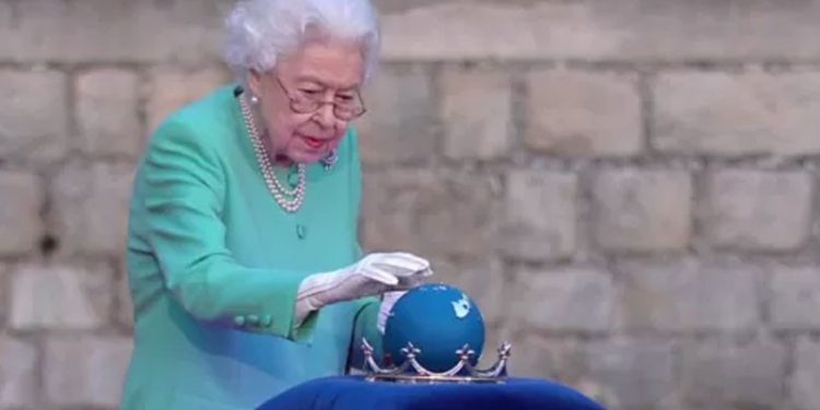 Platin Jübile: İngiltere Kraliçesi 2. Elizabeth rahatsızlandı, Şükran Günü ayinine katılamayacak