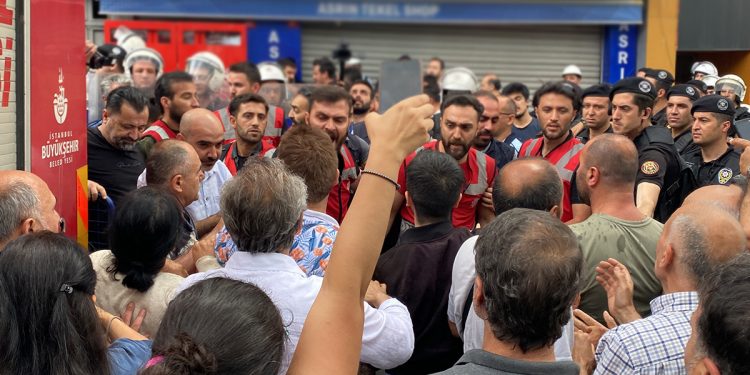 Polis zoruyla elektrik-su kesilirken, mahkemeden ‘yürütmeyi durdurma’ kararı çıktı