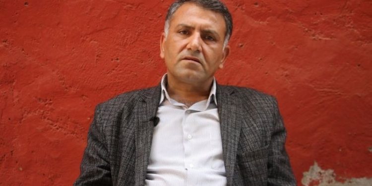 Polisler tarafından darp edilen HDP'li Aktuğ suç duyurusunda bulundu