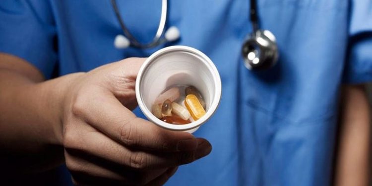 Prof. Dr. Ergönül: Antibiyotiğe karşı direnç ciddi boyutlarda arttı