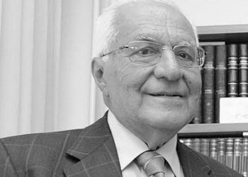 Psikiyatrist Özcan Köknel vefat etti