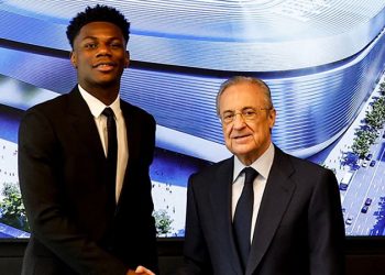 Real Madrid 100 milyon euroluk transfere imzayı attırdı