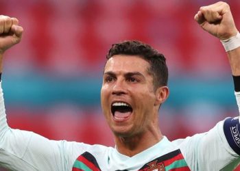 Rekorlara devam: Yaş 37, rekor 117