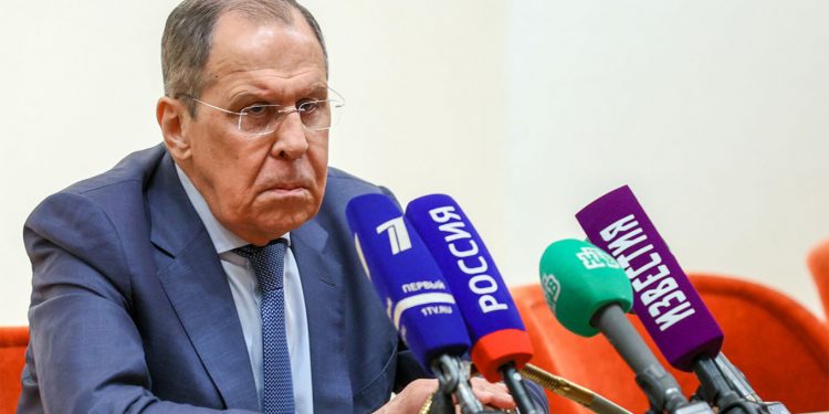"Rezilce", "Düşmanca", "Egemen devlet haklarına aykırı": Avrupa ülkelerinin Lavrov'un uçuşunu önlemesi, Moskova'yı öfkelendirdi
