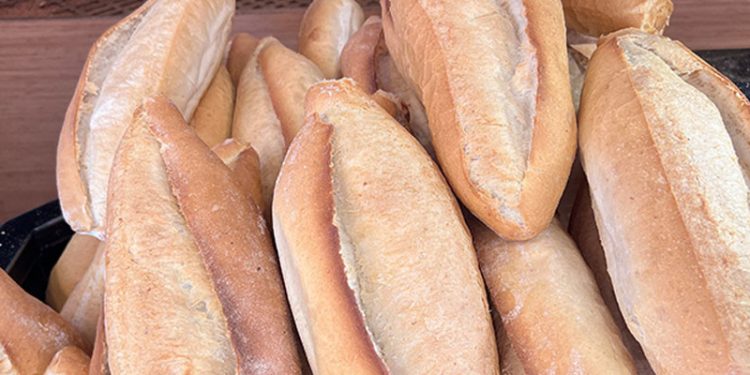 Rize'de ekmeğe zam; 5 lira oldu