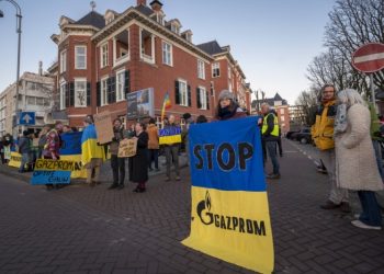 Rus Gazprom, Hollanda’ya gaz akışını durdurdu