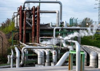 Rusya, Ukrayna savaşının ilk 100 gününde fosil yakıt satışından "93 milyar euro gelir elde etti"': Türkiye en büyük ithalatçılar arasında