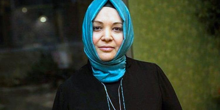 Sabah yazarı Kaplan: Asgari Ücret Tespit Komisyonu'nun toplanıp asgari ücrete zamla alakalı bir müjde vermesi isabetli olur