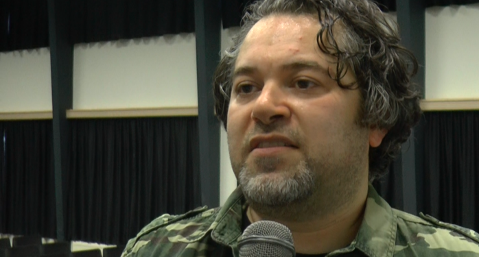 Sanatçı Süvari Öztürk ‘Enkaz’ı anlattı: Maalesef sanatın dili tutuldu!