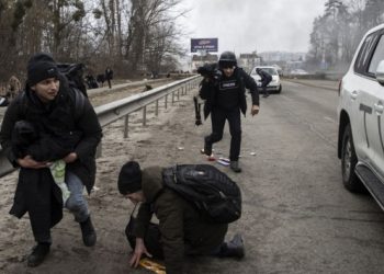 Savaşı takip eden 32 Ukraynalı gazeteci hayatını kaybetti