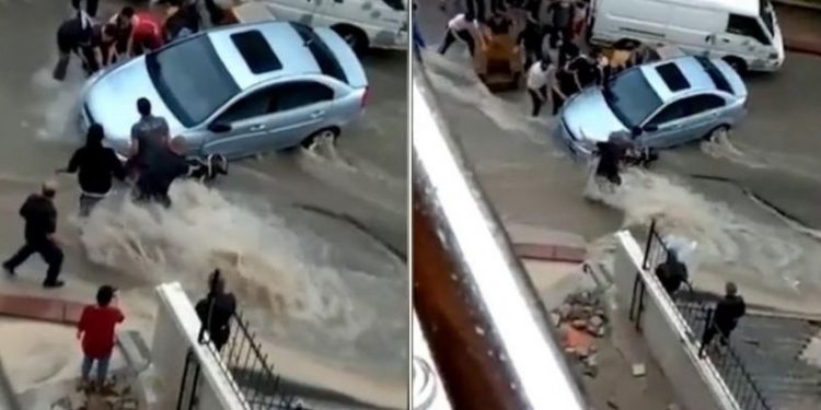 Sele kapılan kuryeyi vatandaşlar kurtardı