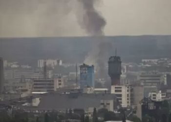 Severodonetsk'in çevresindeki tüm köprüleri yıkan Ruslar kilit kenti 'almaya yakın'