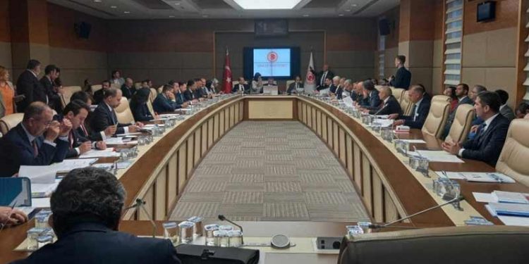 Sosyal Medya Yasası'nın ilk 15 maddesi kabul edildi