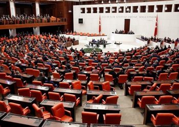 Sosyal medya düzenlemesinde ilk 9 madde komisyonda kabul edildi