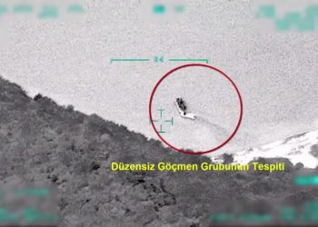 Süleyman Soylu, Ege Denizi’ndeki kaçak göçmenlerin İHA ile tespit edilme anlarını paylaştı