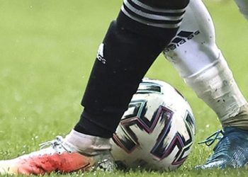 Süper Lig takımları ilk 11’de sekiz, maç kadrosunda 14 yabancı oyuncu bulundurabilecek