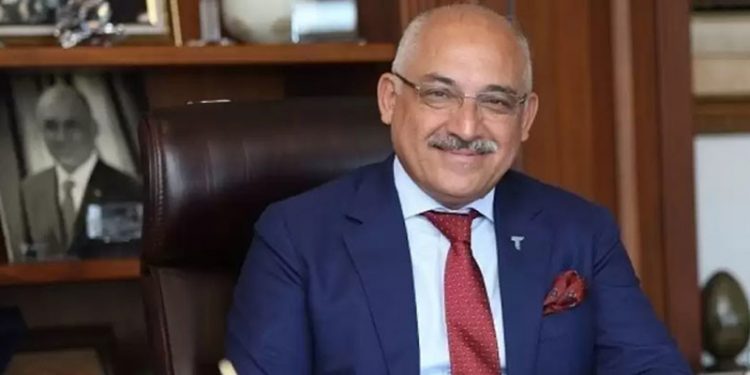 TFF başkan adayı Mehmet Büyükekşi'den eleştirilere yanıt: Bu ülkeye olan sevgimi, sadakatimi, maddi ve manevi değerlerimi çoktan ispatladım