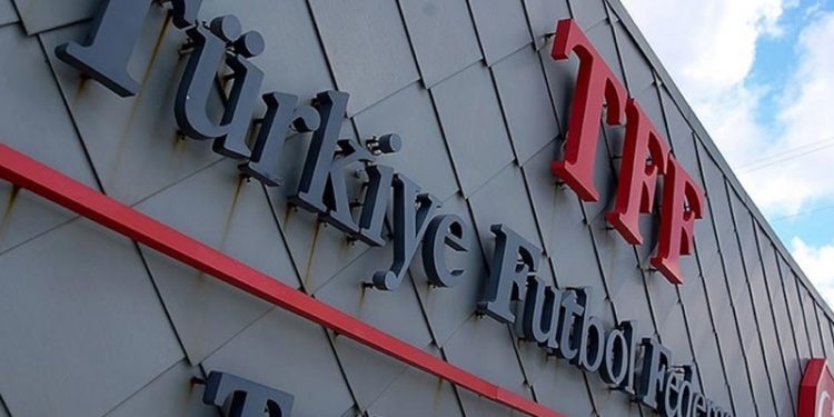TFF, profesyonel liglerde ve Türkiye Kupası'nda 2021-2022 sezonunu tescil etti