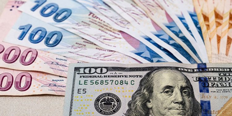 TL'de kayıplar hızlandı; dolar, 16,75 lira seviyesini gördü!