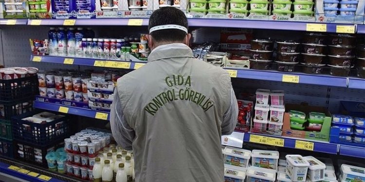 Tarım ve Orman Bakanlığı'na gıda güvenliği önergesi: Yılda bir denetimle güvenlik olmaz