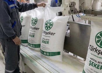 Tarım yazarı Ali Ekber Yıldırım: Türk Şeker; Tarım Kredi ve bazı marketlere ucuza sattığı şekere yüzde 67, diğerlerine yüzde 37 zam yaptı