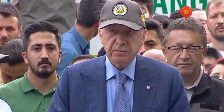 Tayyip Erdoğan: Orman yangınları konusunda idam cezası tartışılmalı